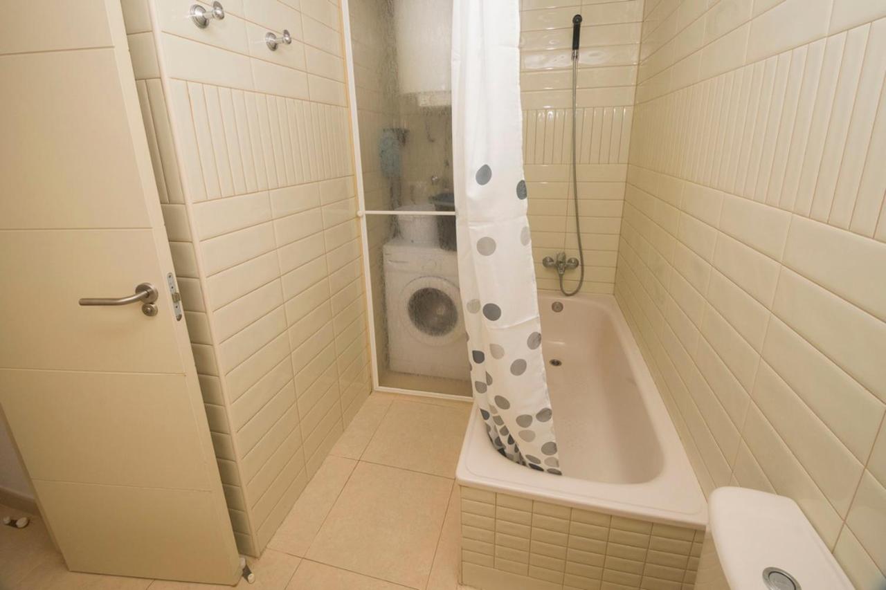 Apartamentos Ambar Beach Калпе Екстериор снимка