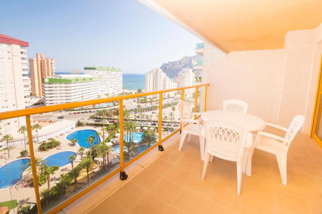 Apartamentos Ambar Beach Калпе Екстериор снимка