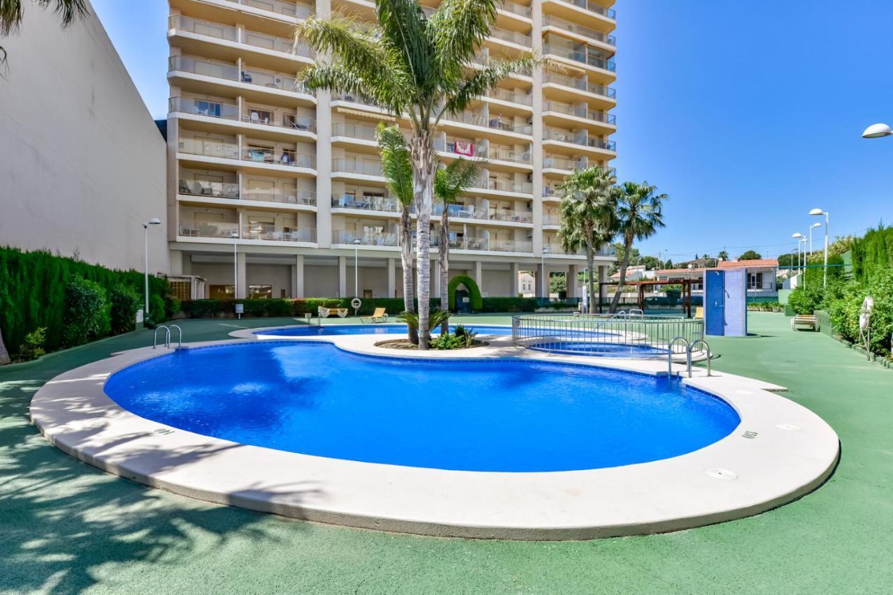 Apartamentos Ambar Beach Калпе Екстериор снимка