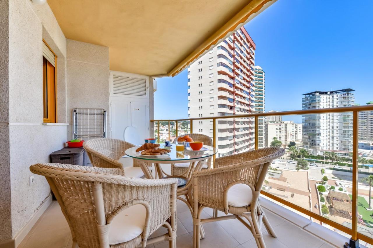 Apartamentos Ambar Beach Калпе Екстериор снимка