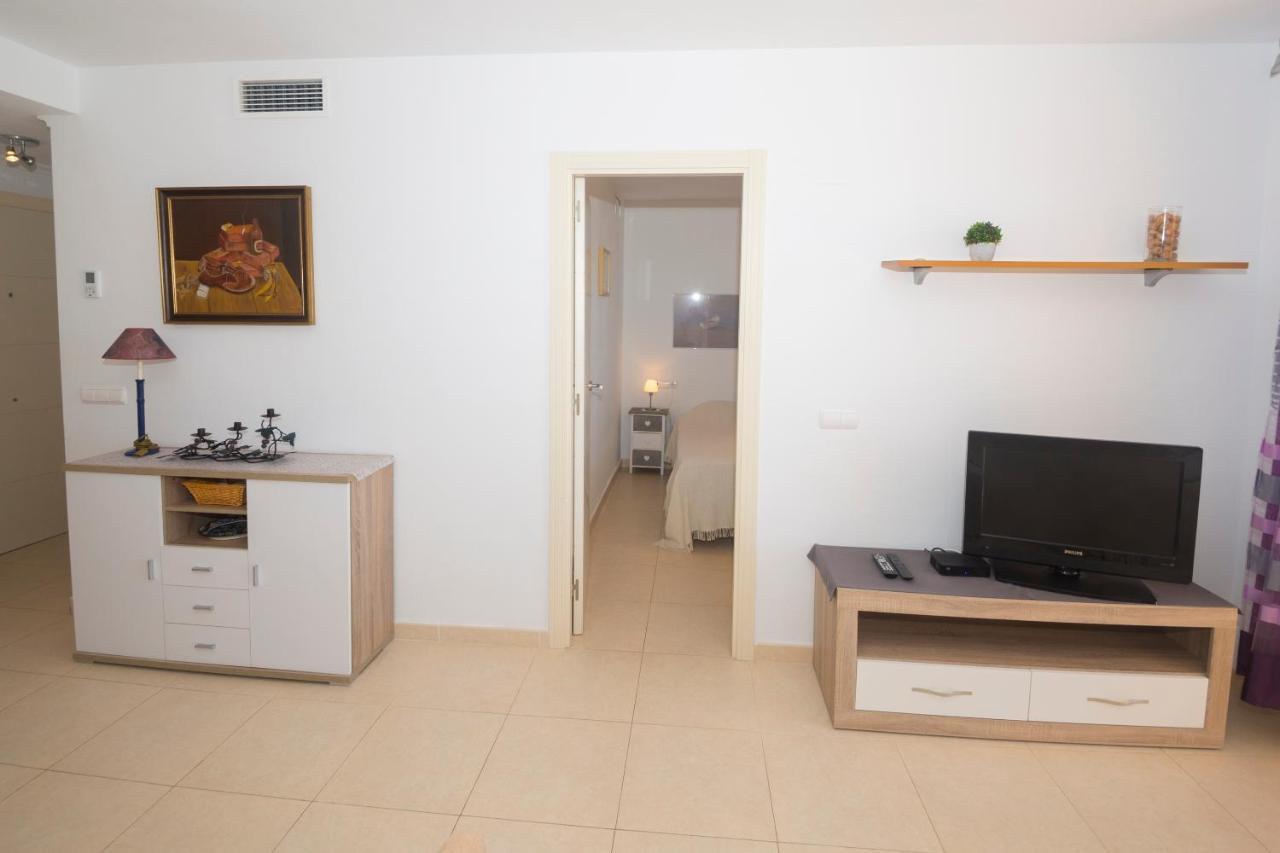 Apartamentos Ambar Beach Калпе Екстериор снимка