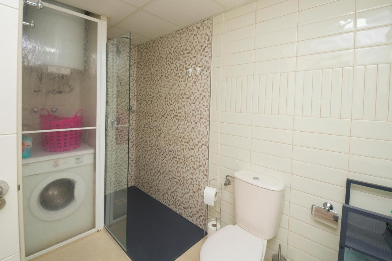 Apartamentos Ambar Beach Калпе Екстериор снимка